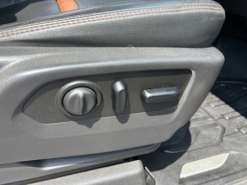 Used 2019 GMC Sierra 1500 AT4 w/ AT4 Premium Package AWD/4WD image 56