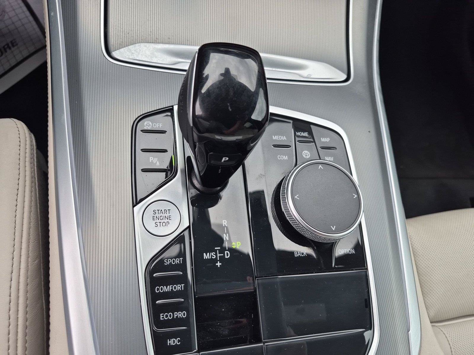 Used 2023 BMW X5 xDrive40i w/ Luxury Seating Package AWD/4WD image 27
