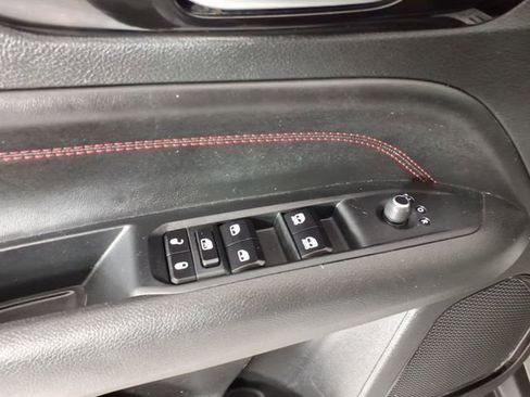 Used 2023 Jeep Compass Trailhawk AWD/4WD image 14
