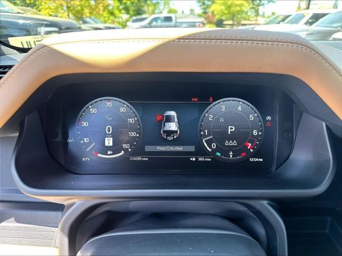 Used 2026 Land Rover Defender 110 X-Dynamic SE AWD/4WD image 20