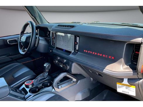 Used 2025 Ford Bronco Raptor AWD/4WD image 43