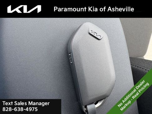 New 2026 Kia K4 FWD image 28