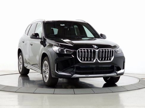 Used 2025 BMW X1 xDrive28i w/ Convenience Package image 1
