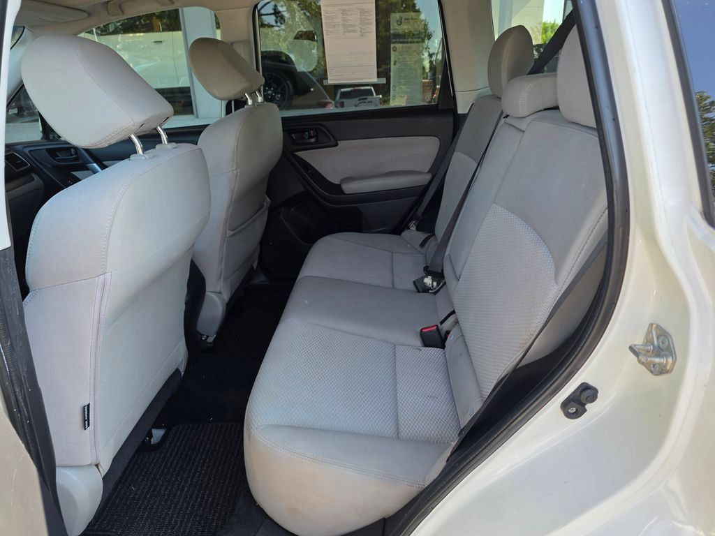 Used 2016 Subaru Forester 2.5i Premium AWD/4WD image 30