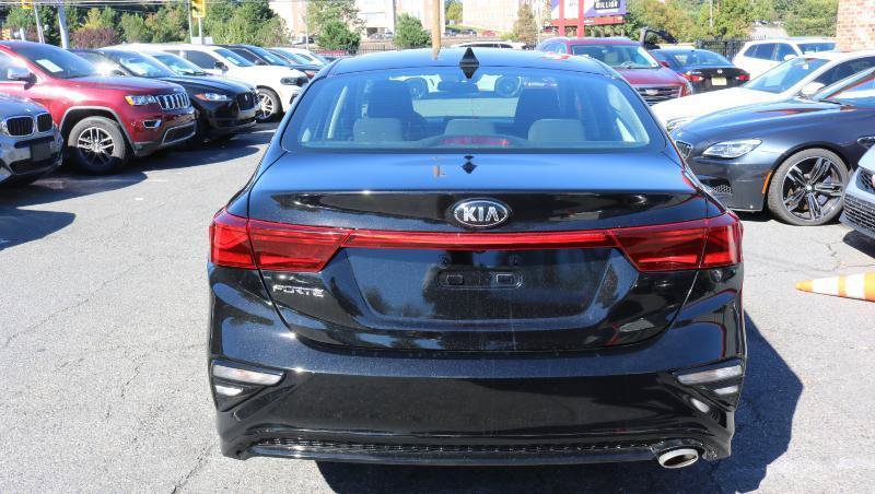 Used 2021 Kia Forte LXS FWD image 6