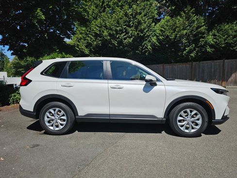 Certified 2024 Honda CR-V LX image 8