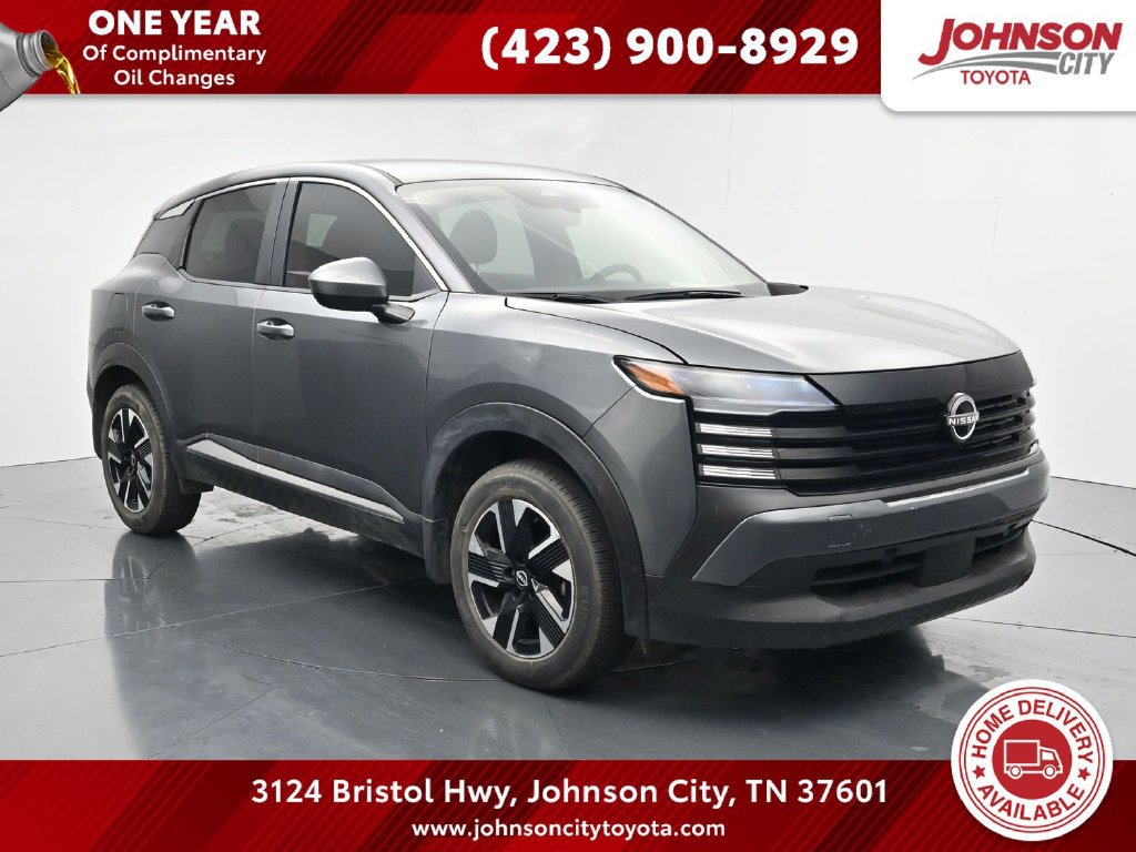 Used 2025 Nissan Kicks SV w/ Illumination Package AWD/4WD image 1