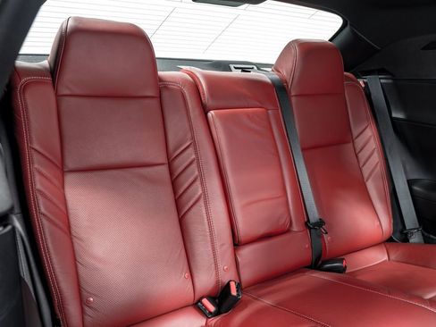 Used 2019 Dodge Challenger SRT Hellcat Redeye image 24