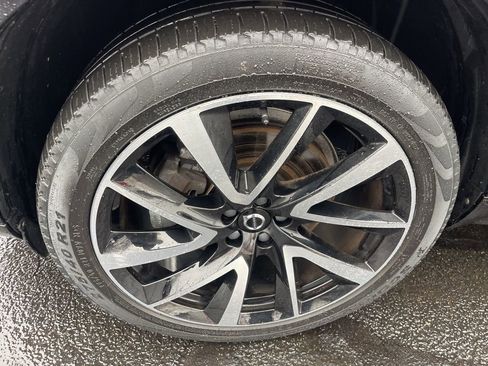 Used 2023 Volvo XC90 B6 Plus w/ Protection Package Premier image 27