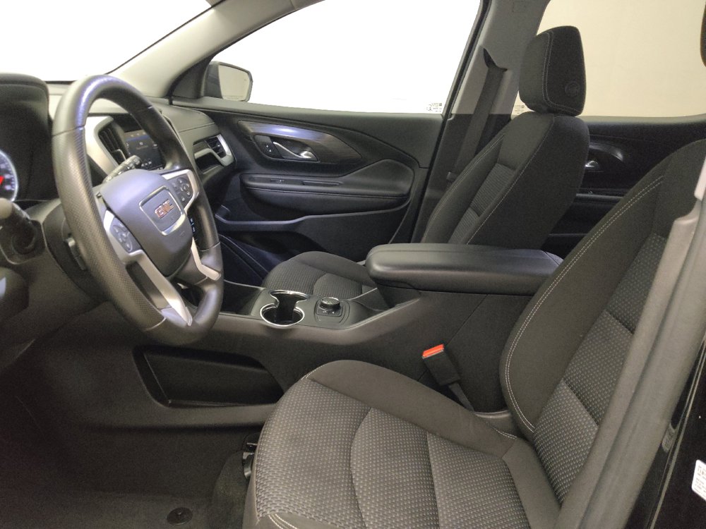 Used 2022 GMC Terrain SLE w/ Elevation Edition FWD image 17