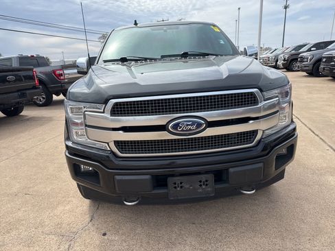 Used 2020 Ford F150 Platinum w/ Equipment Group 701A Luxury image 2