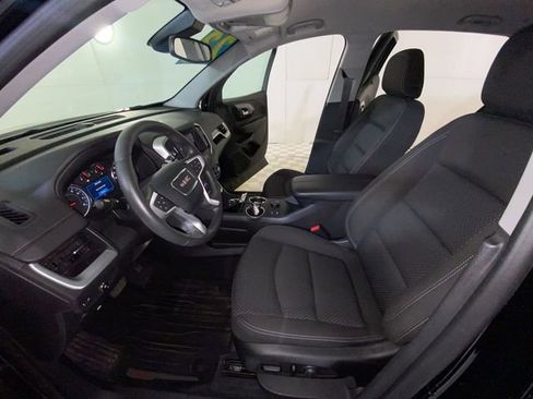 Used 2023 GMC Terrain SLE w/ Driver Convenience Package FWD image 24