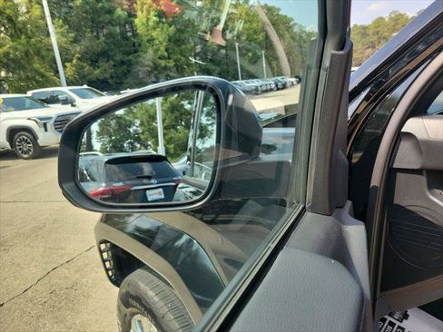 Certified 2026 Toyota Tacoma Limited AWD/4WD image 11