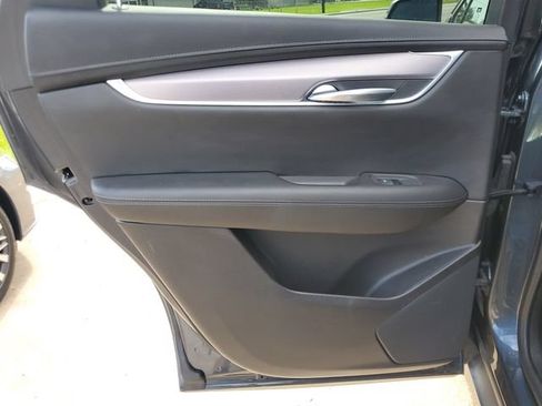 Used 2020 Cadillac XT5 Luxury FWD image 13