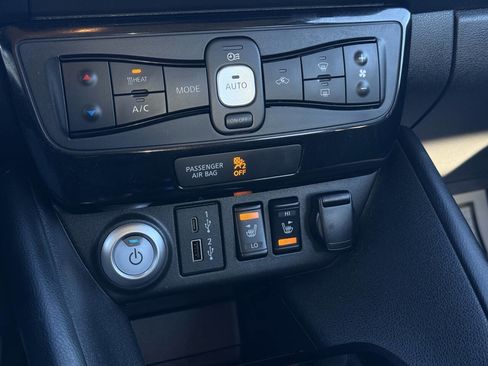 Used 2021 Nissan Leaf SL Plus image 21