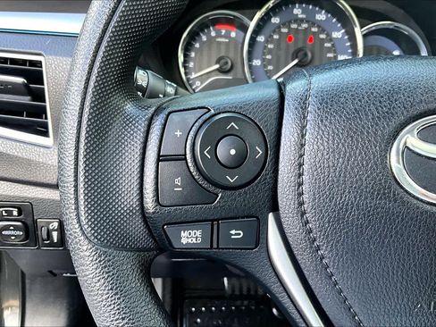 Used 2015 Toyota Corolla LE Premium FWD image 23