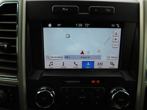 Used 2019 Ford F250 Lariat w/ Chrome Package image 25