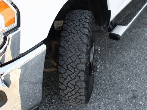 Used 2022 RAM 3500 Tradesman w/ Chrome Appearance Group image 41