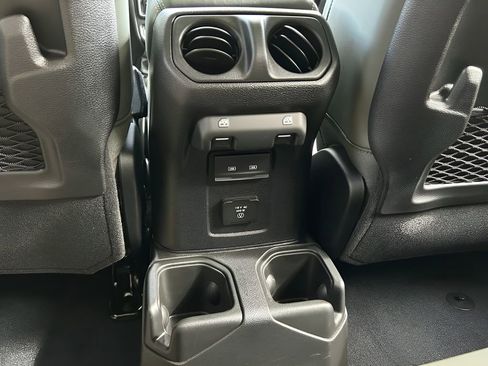 New 2025 Jeep Gladiator Mojave w/ Steel Bumper Group image 20