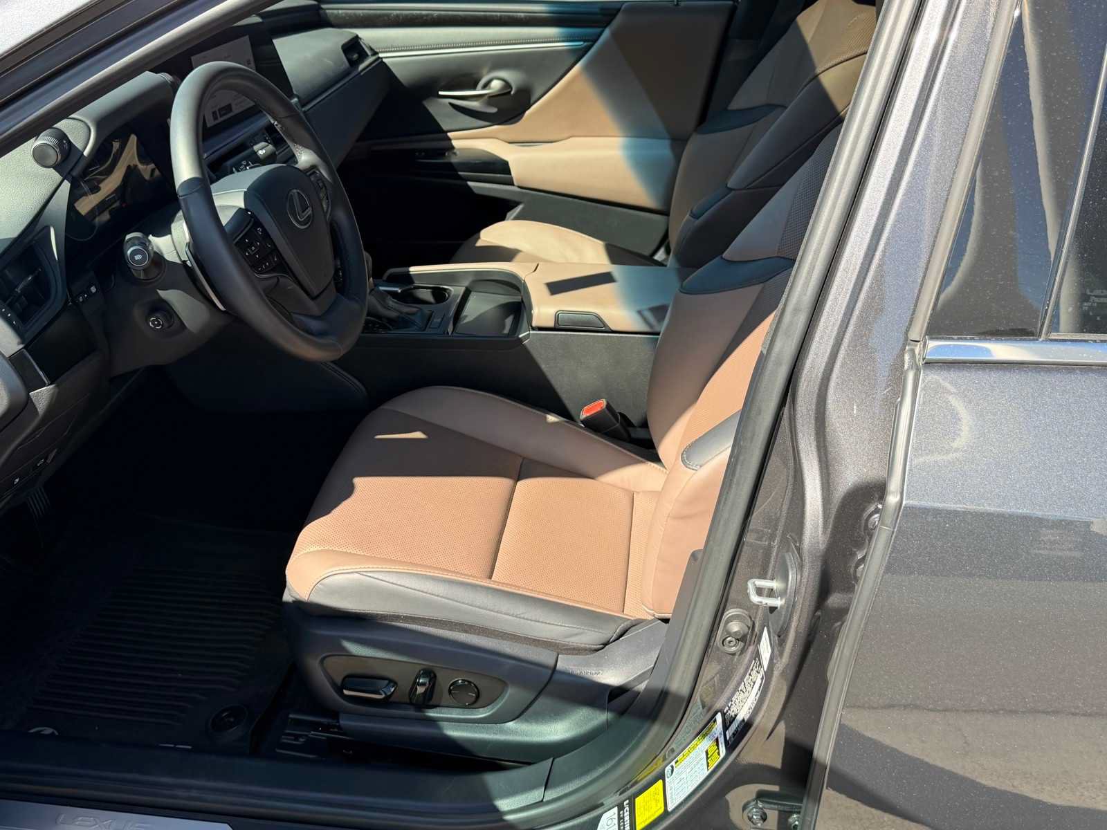 Used 2023 Lexus ES 350 w/ Premium Package FWD image 22