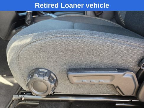 Used 2025 Jeep Wrangler Unlimited Sport AWD/4WD image 19