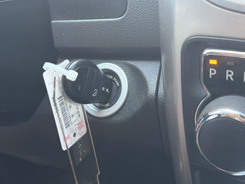 Used 2017 RAM 1500 Big Horn RWD image 17