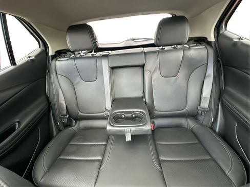 Used 2022 Buick Encore GX Essence w/ Experience Buick Package AWD/4WD image 15