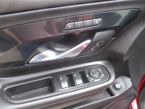 Used 2023 GMC Terrain AT4 image 20