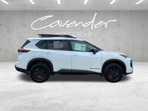 New 2026 Nissan Rogue SV AWD/4WD image 18