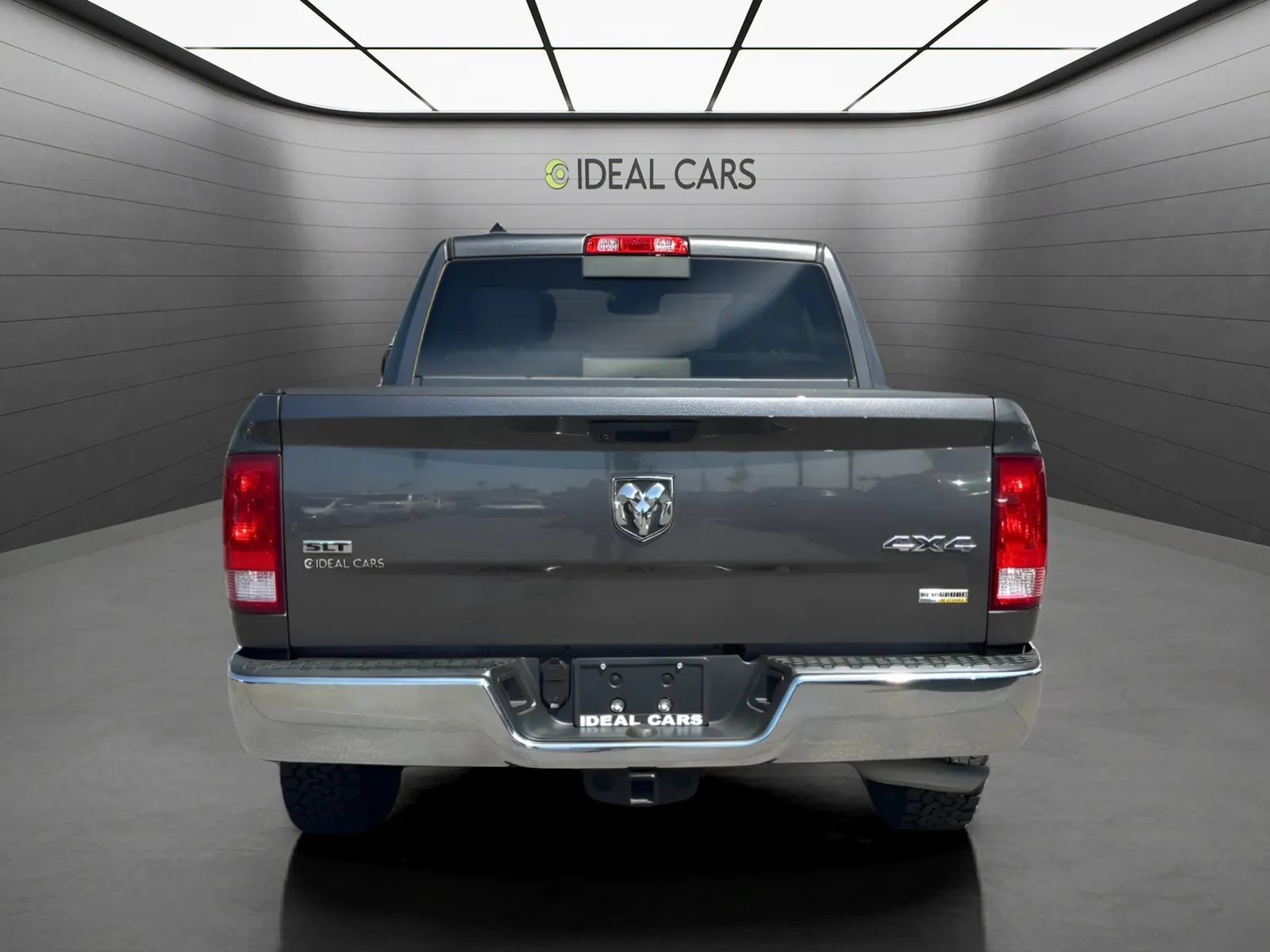 Used 2019 RAM 1500 Classic SLT w/ Luxury Group AWD/4WD image 7