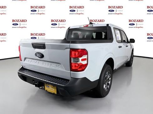 Certified 2025 Ford Maverick XLT FWD image 8
