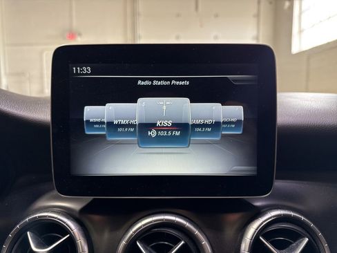 Used 2018 Mercedes-Benz CLA 250 4MATIC image 17