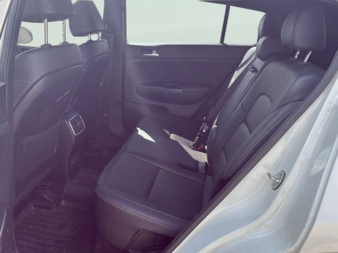 Used 2020 Kia Sportage S FWD image 26