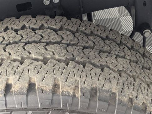 Used 2025 RAM 2500 Limited image 9