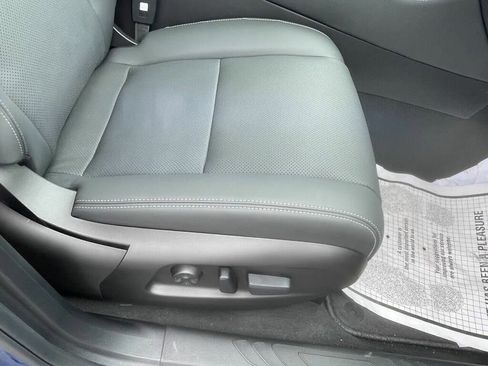 Used 2023 VinFast VF 8 Plus image 60