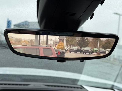 Certified 2020 Chevrolet Silverado 1500 High Country w/ Technology Package image 10