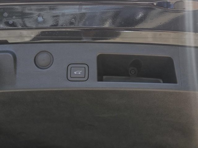New 2027 GMC Terrain Elevation w/ Elevation Premium Package FWD image 9