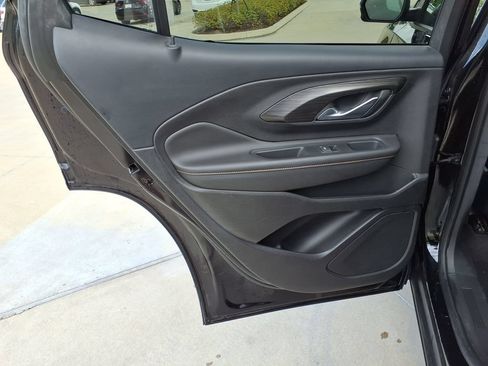 Used 2019 GMC Terrain SLT FWD image 14