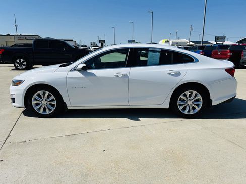 Used 2024 Chevrolet Malibu LT FWD image 32