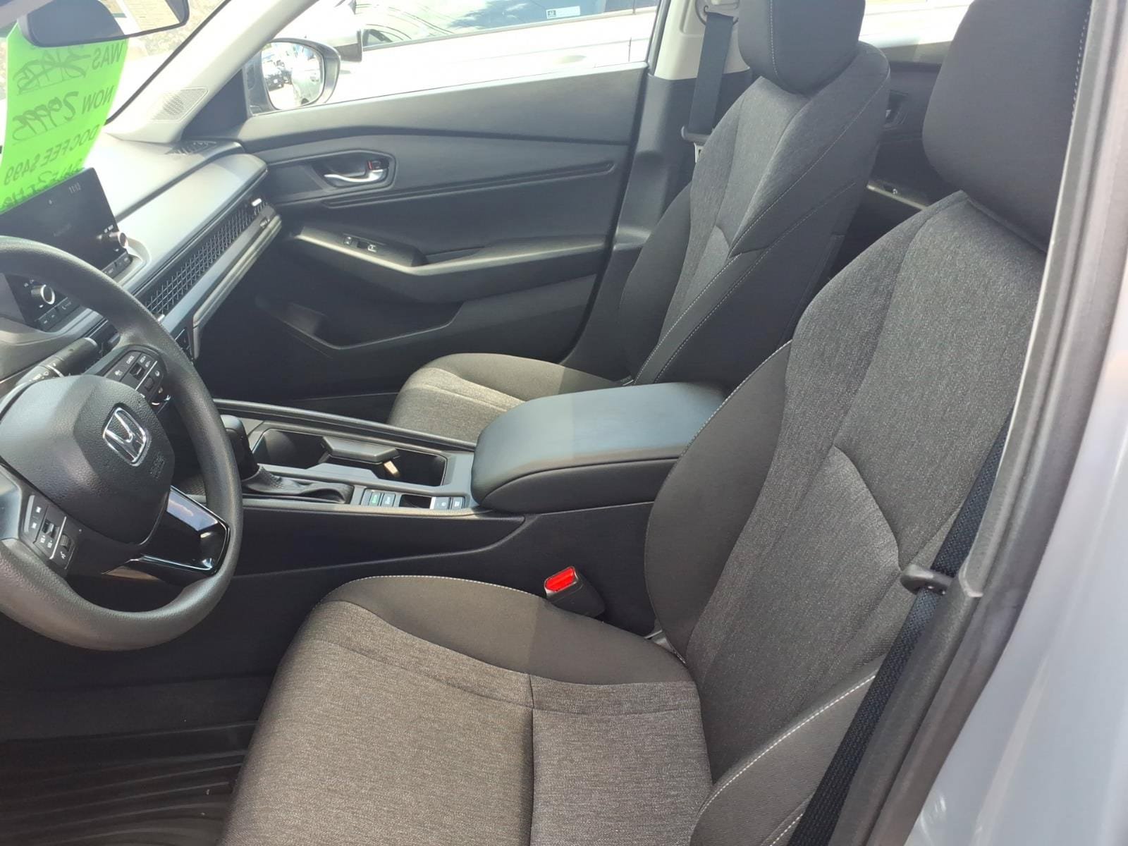 Used 2025 Honda Accord SE image 7