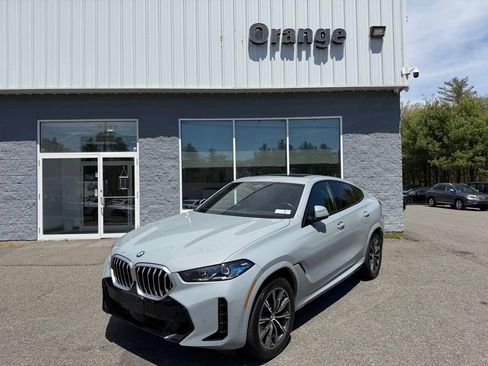Used 2024 BMW X6 xDrive40i AWD/4WD image 2
