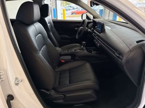 Certified 2024 Honda HR-V EX-L image 22