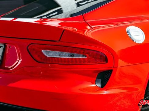 Used 2014 SRT Viper SRT-10 w/ Grand Touring Package RWD image 51
