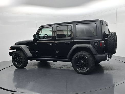 Used 2021 Jeep Wrangler Unlimited Sport AWD/4WD image 5