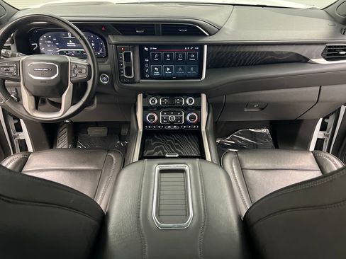Used 2023 GMC Yukon Denali image 39