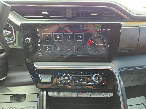 Used 2025 GMC Sierra 2500 Denali Ultimate AWD/4WD image 24