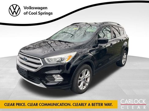 Used 2017 Ford Escape SE w/ SE Leather Comfort Package image 1