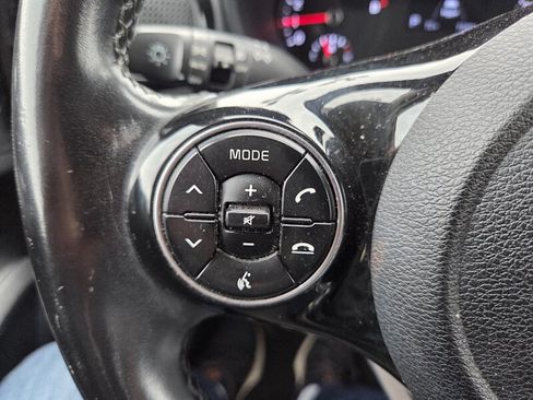 Used 2020 Kia Soul EX w/ Option Group 015 FWD image 16