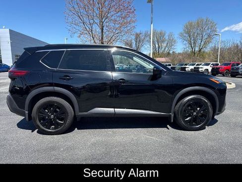 Certified 2023 Nissan Rogue SV w/ SV Premium B Package AWD/4WD image 14