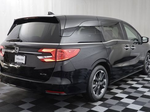 Used 2024 Honda Odyssey Elite image 18